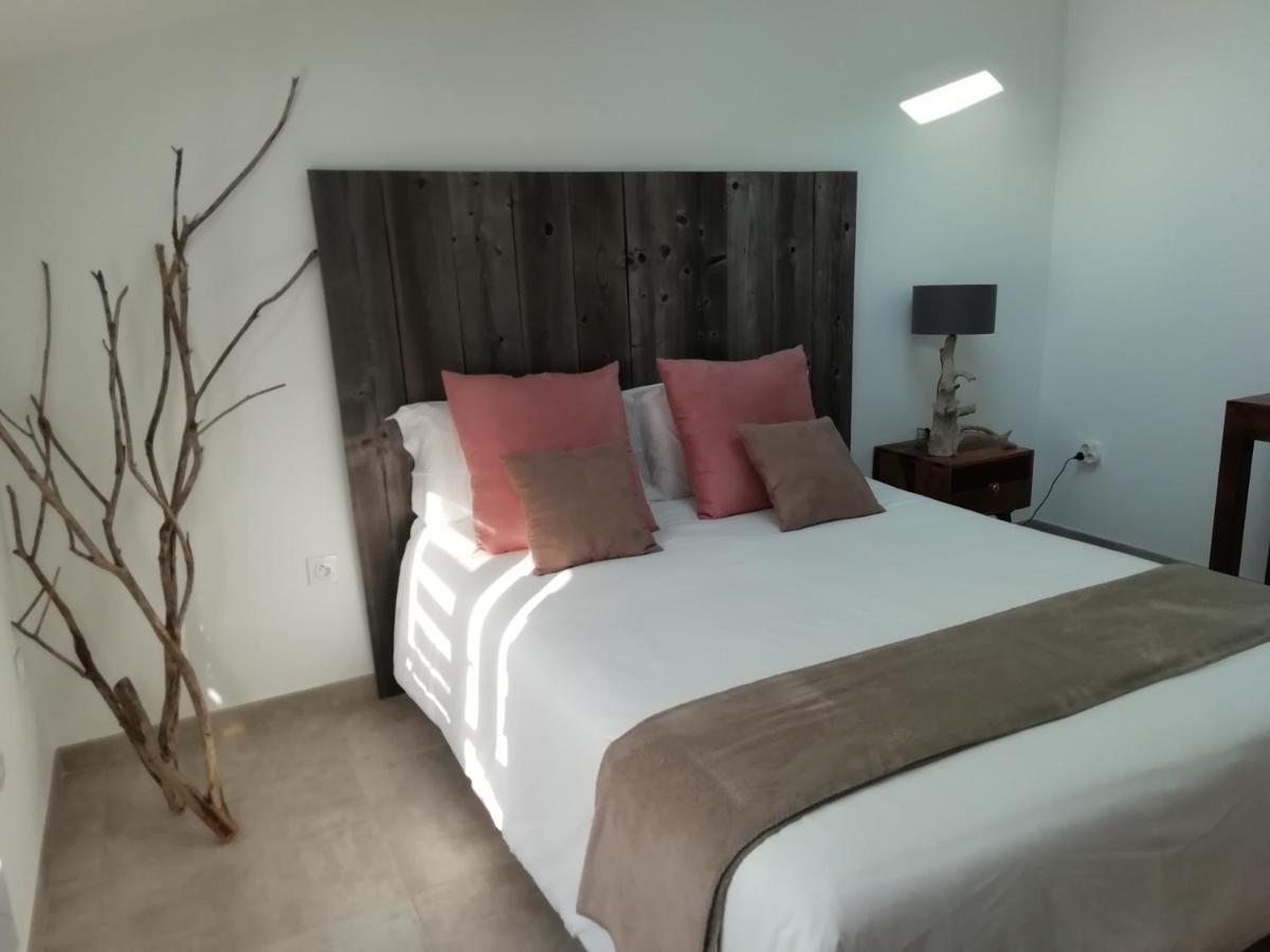 Appartement Au Dessus De La Maison Du Saunier Salin-de-Giraud Exterior foto